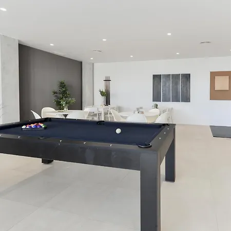 Pure South Penthouse 2447 Costa