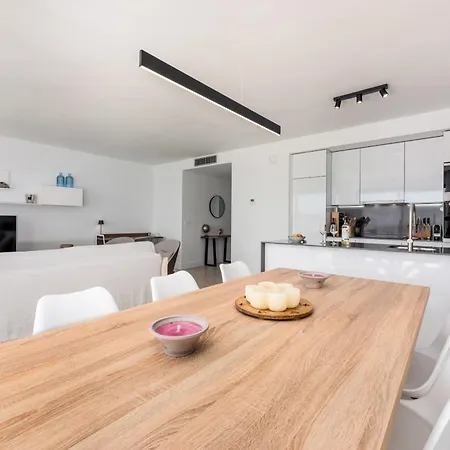 Apartment Pure South Ii 2447