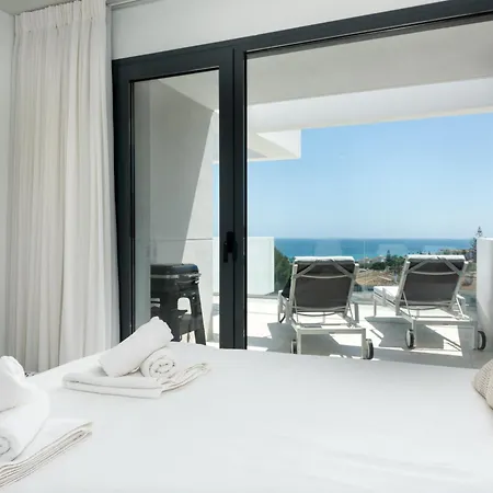 Διαμέρισμα Pure South Penthouse 2447 Costa *